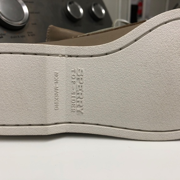 Sperry Boat Shoes - Picture 3 of 4
